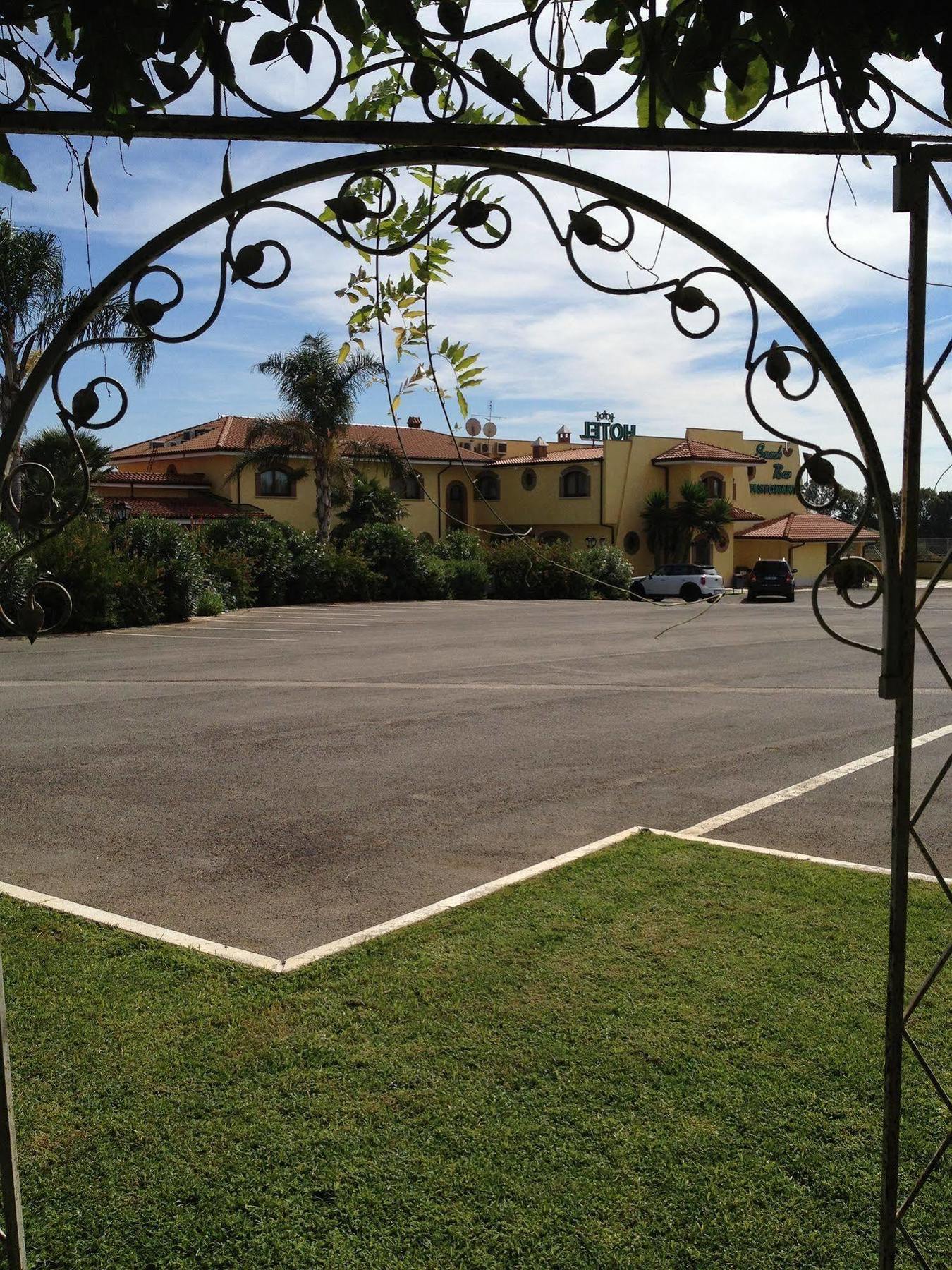 La Locanda Del Cavaliere Borgo Montello المظهر الخارجي الصورة